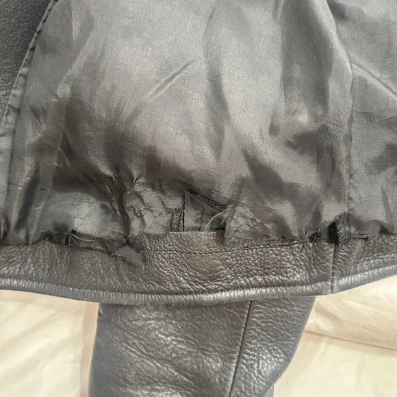 Madewell Ultimate Leather Motorcycle Jacket in M - Picture 10 of 10